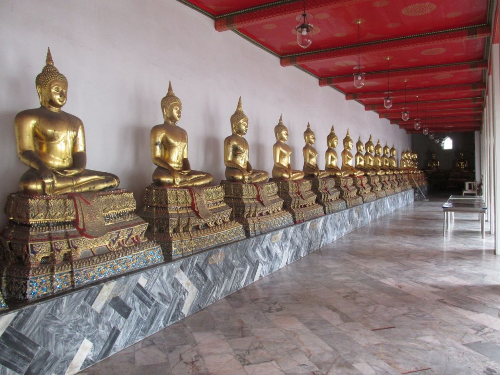 Les colonnades de Bouddha