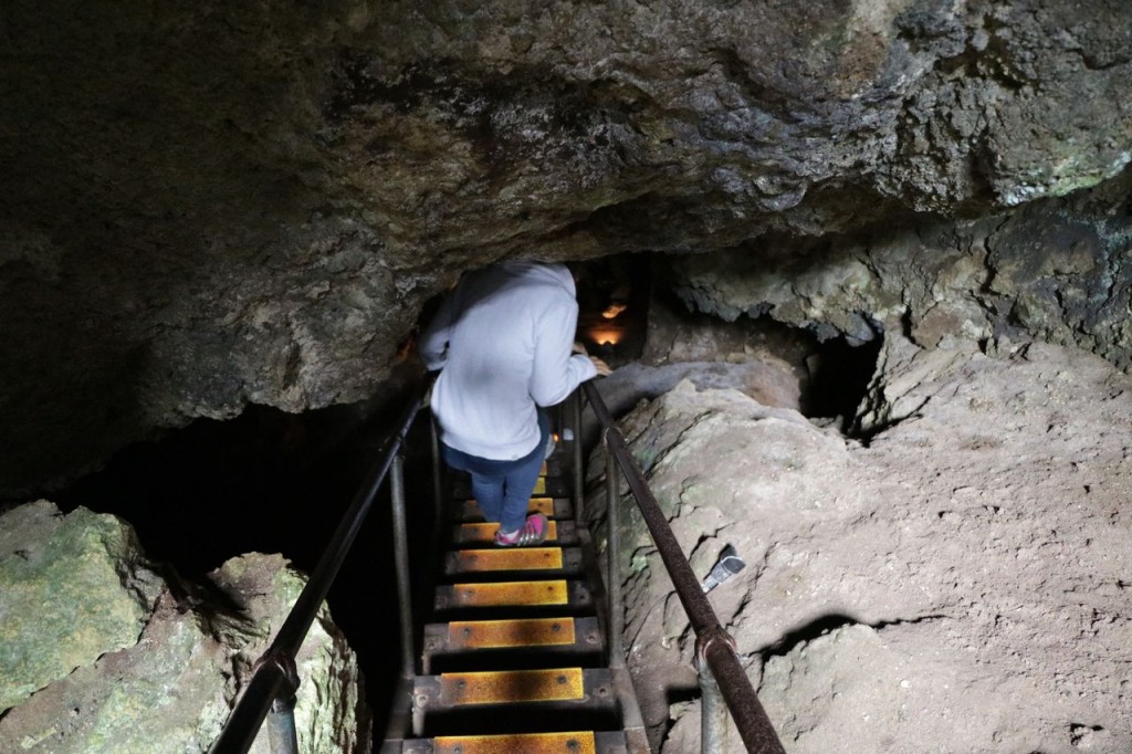 Lake Cave