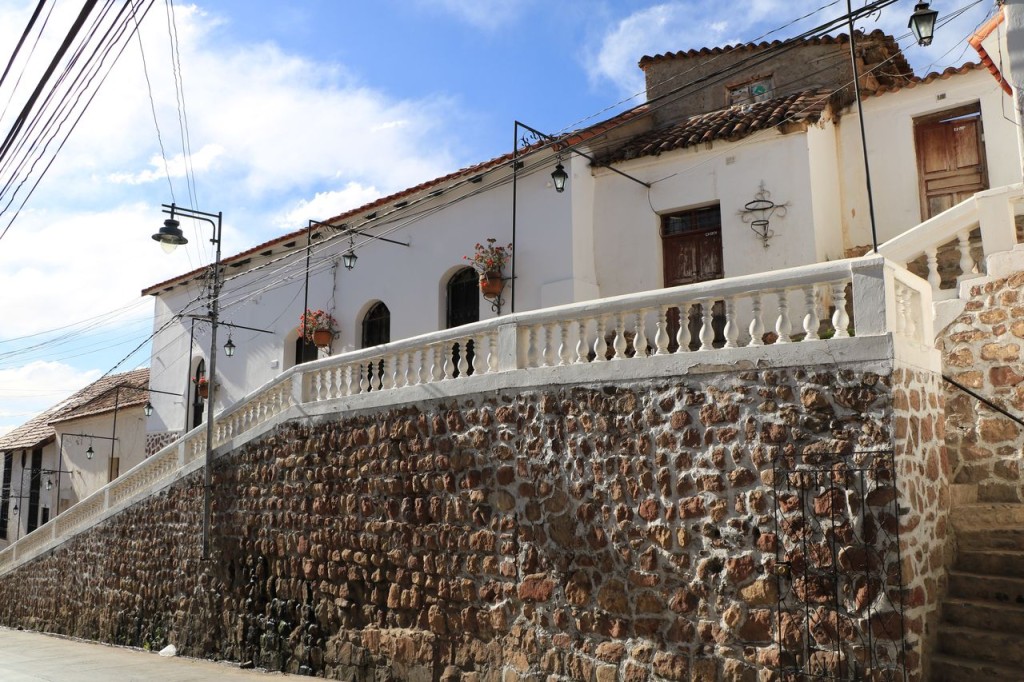 De jolies maisons blanches