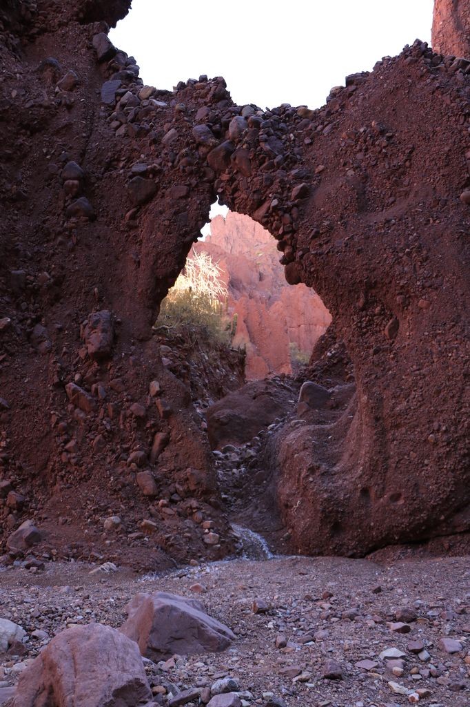 Une arche